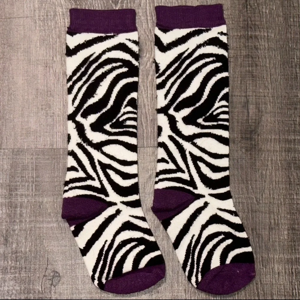 💞 Little Girl One Size Knee High Zebra Print Socks